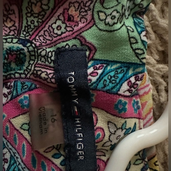 Printed Tommy Hilfiger Dress - Picture 3 of 3